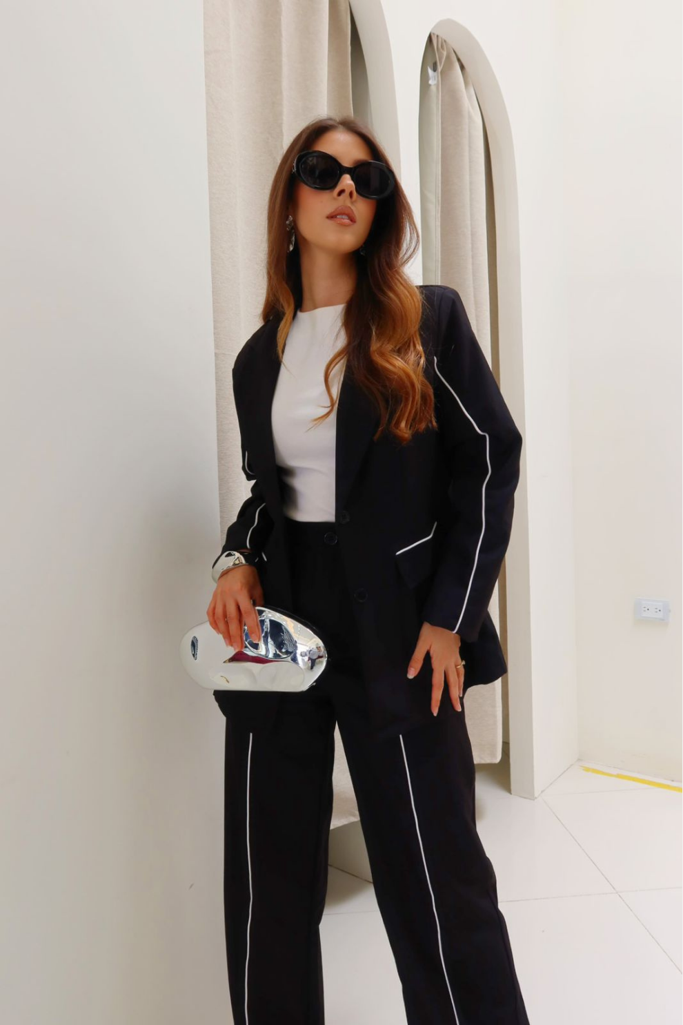 Saco + Pantalón en tela Barbie Twill