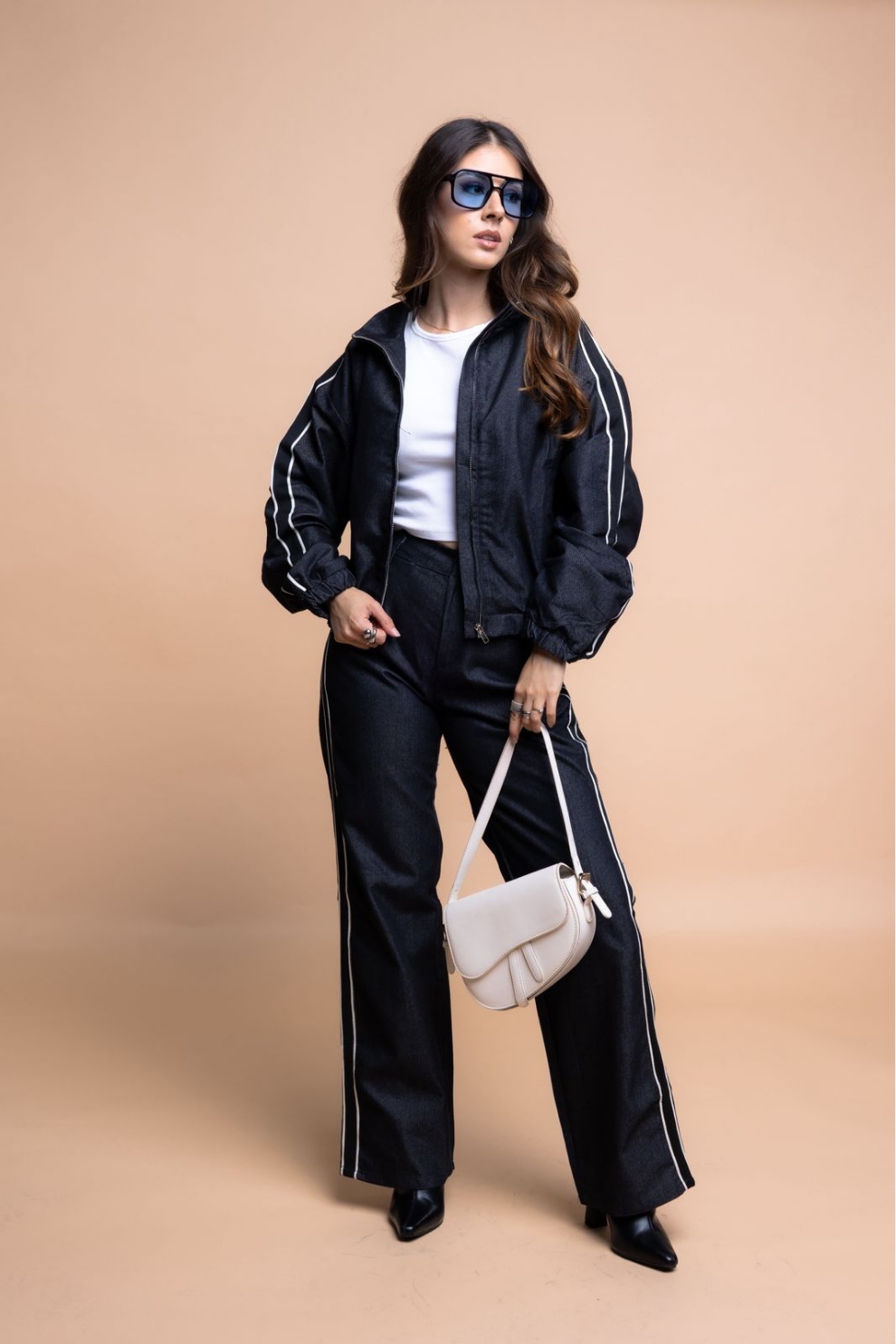 Conjunto de Mezclilla Suavizada con Stretch