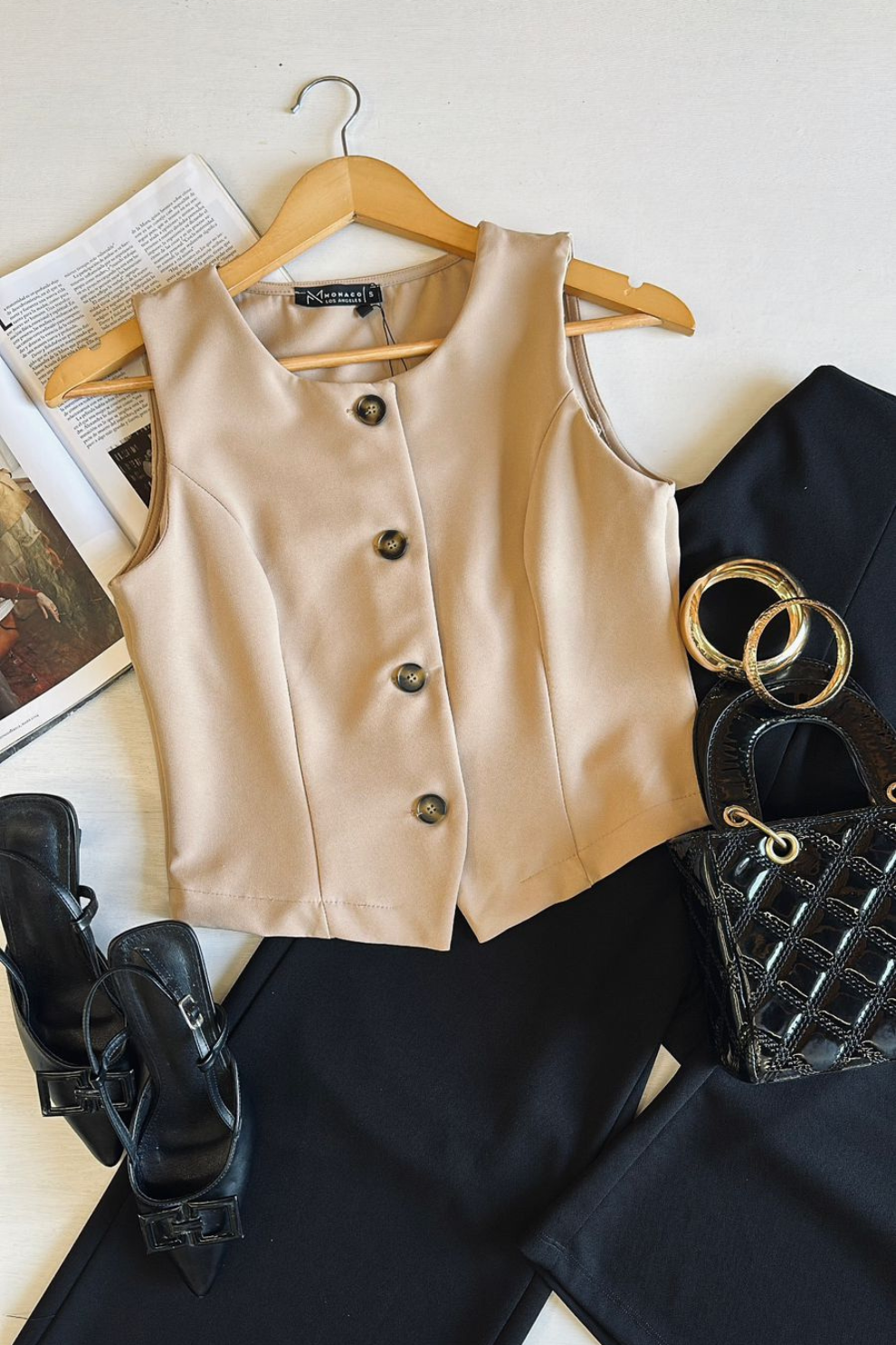Chaleco de Vestir – Estilo y Elegancia