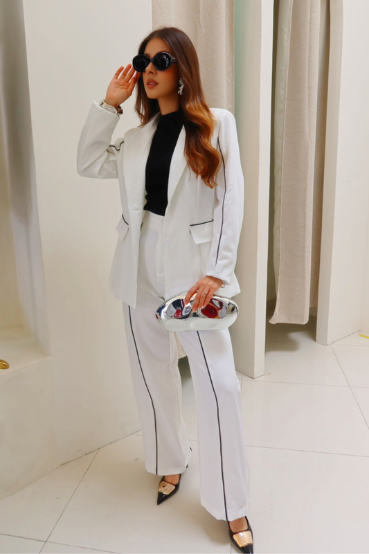 Saco + Pantalón en tela Barbie Twill