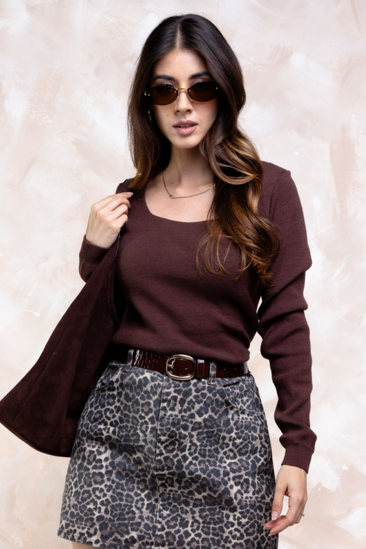 Blusa Cuello Cuadrado en Tejido Suave con Spandex