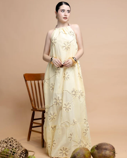 Vestido bordado 3D