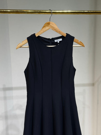Vestido Midi con Vuelo