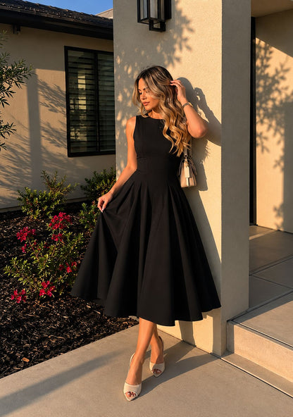 Vestido Midi con Vuelo