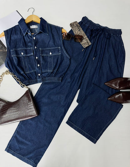 Conjunto de mezclilla stretch con blusa y pantalón