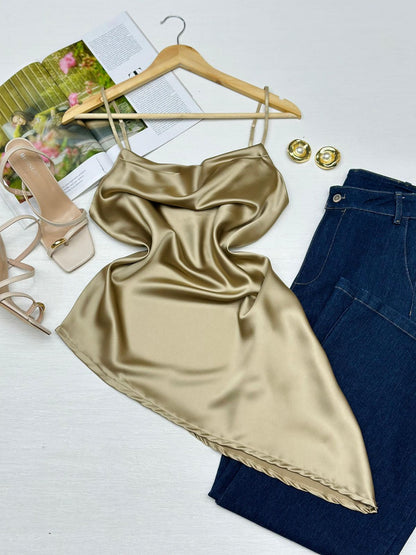 Blusa Satinada Asimétrica Premium