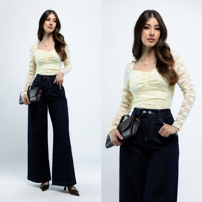 Blusa de encaje de manga larga