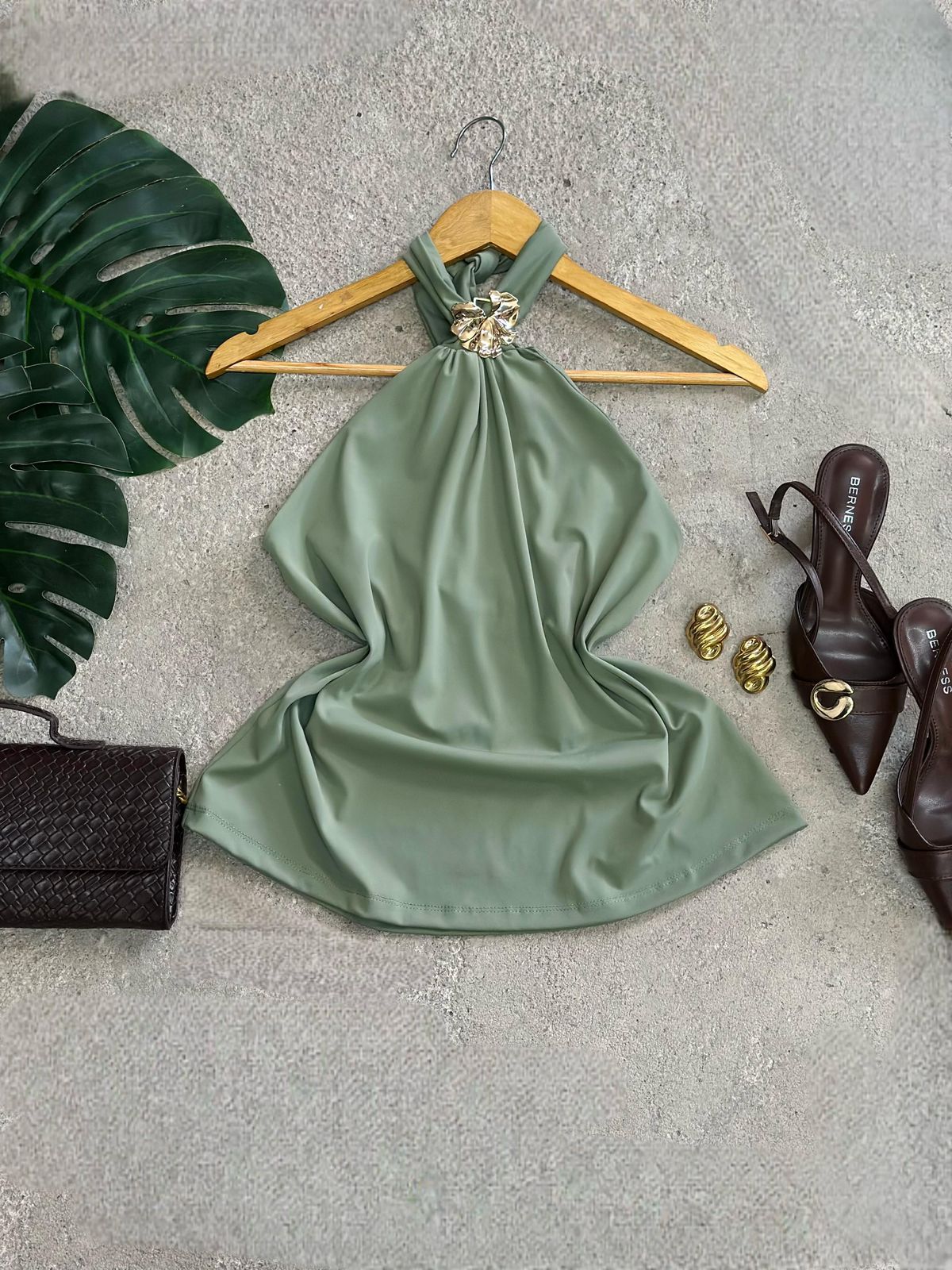 Blusa Halter detalle de Flor