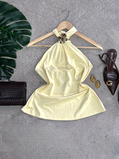 Blusa Halter detalle de Flor