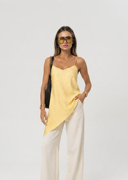 Blusa Asimétrica Lunares