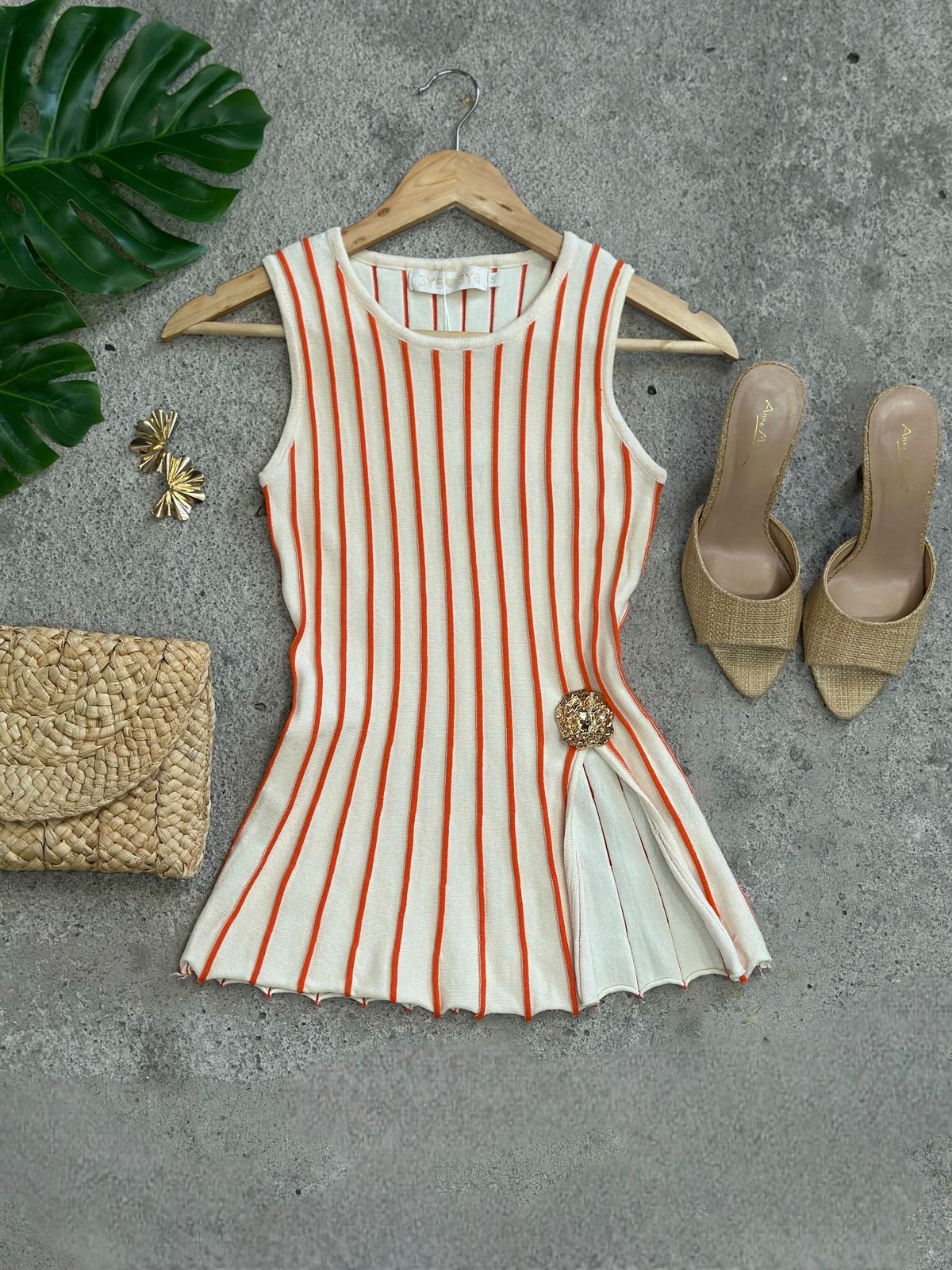 Blusa a rayas sin mangas