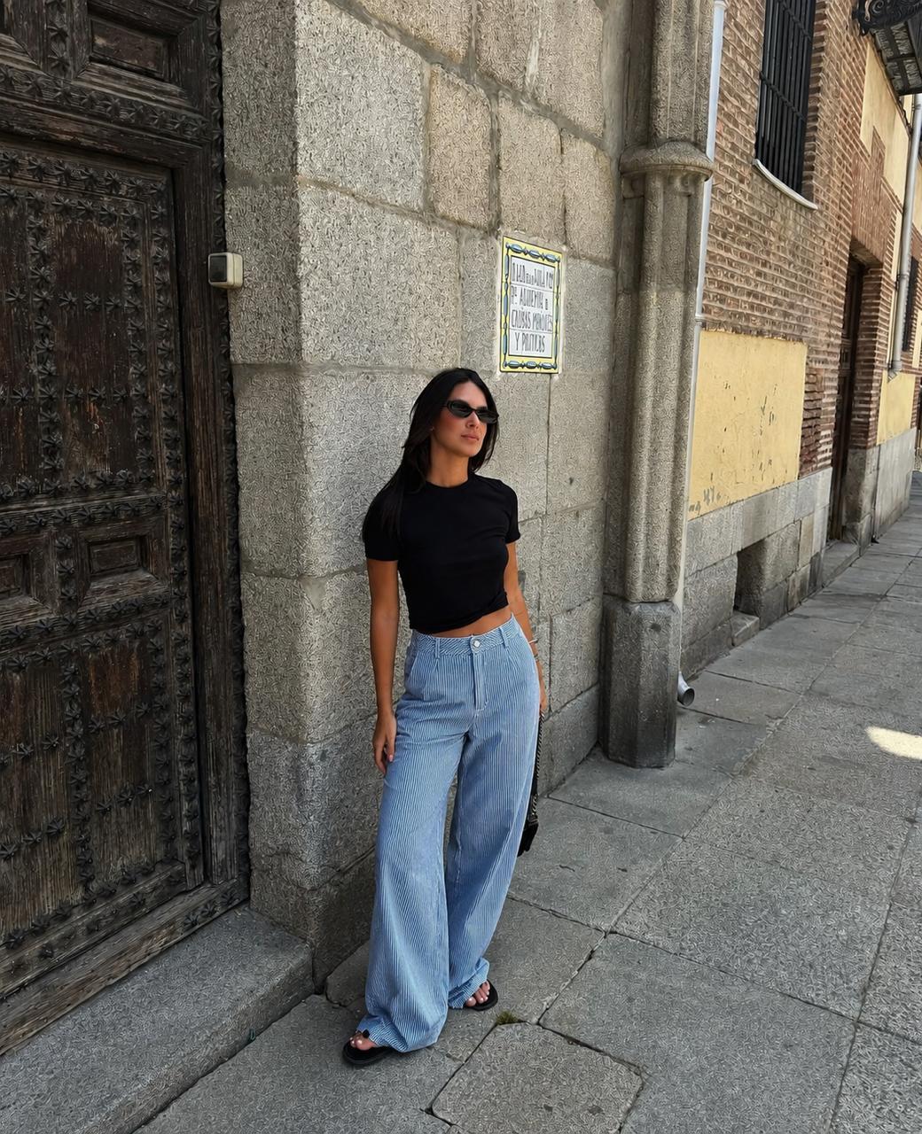Pantalón de mezclilla a rayas