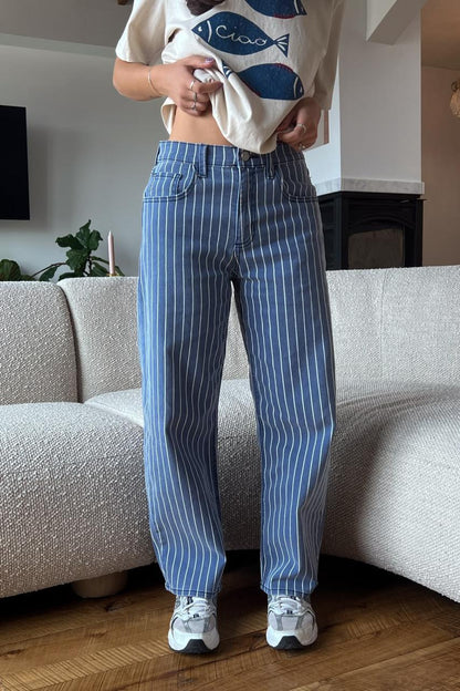 Pantalón de mezclilla a rayas